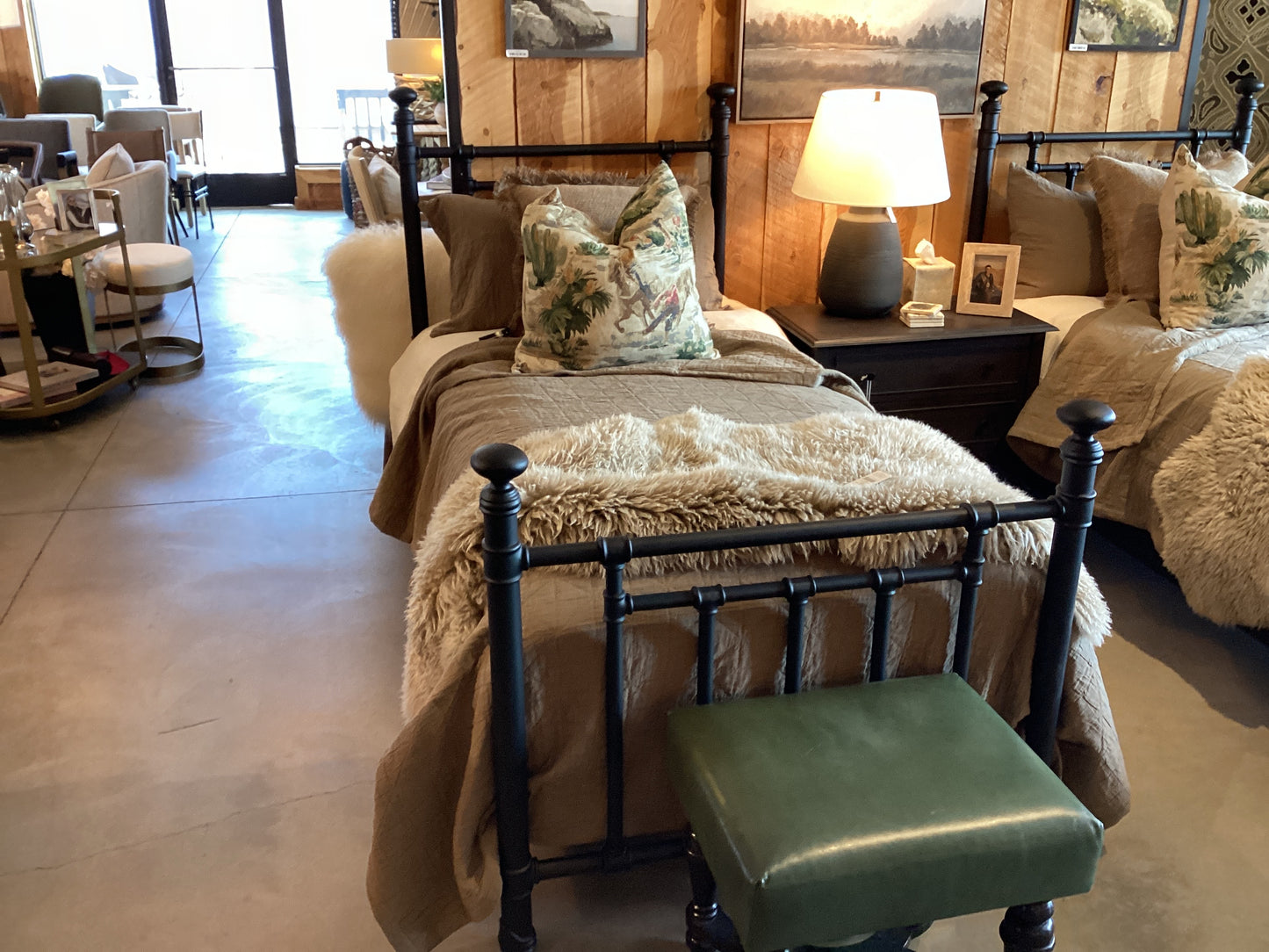 Blake Twin Bed -Matte Black