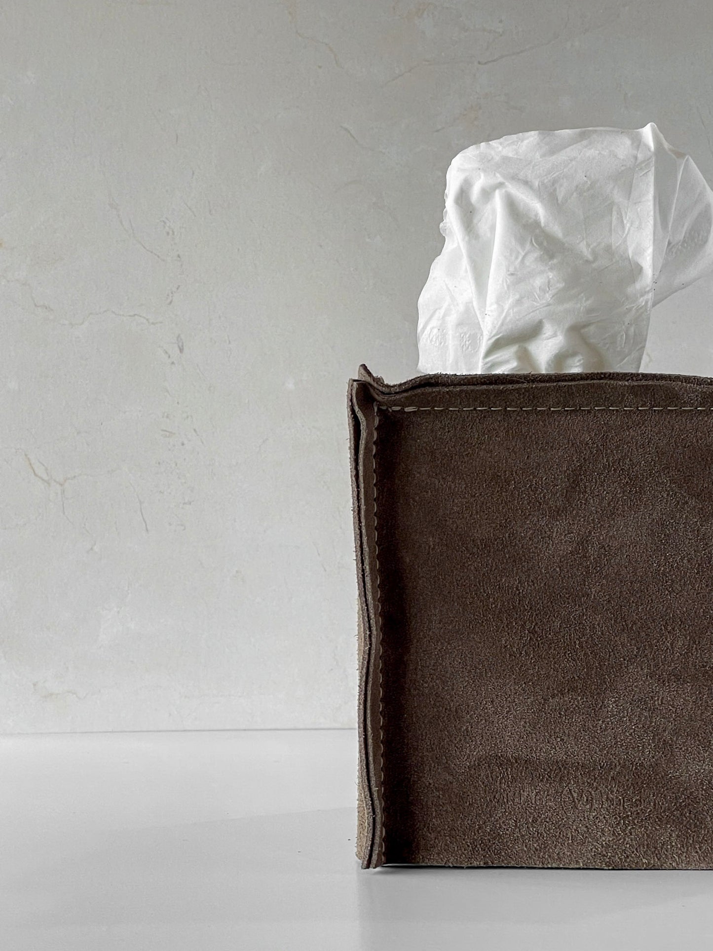 Couverture de boîte à mouchoirs en cuir