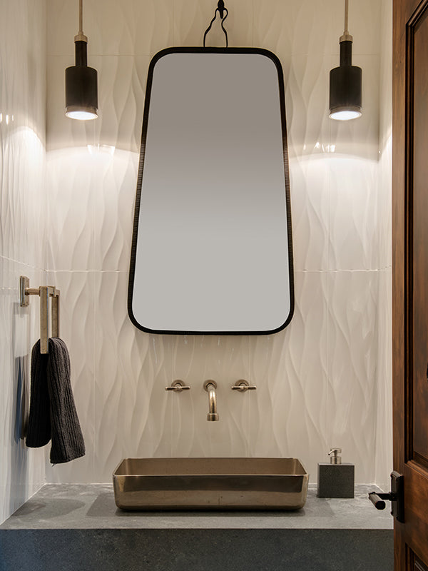 Montana ranch guest bathroom