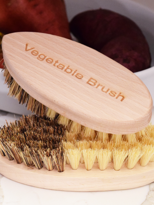 Vegetable brush