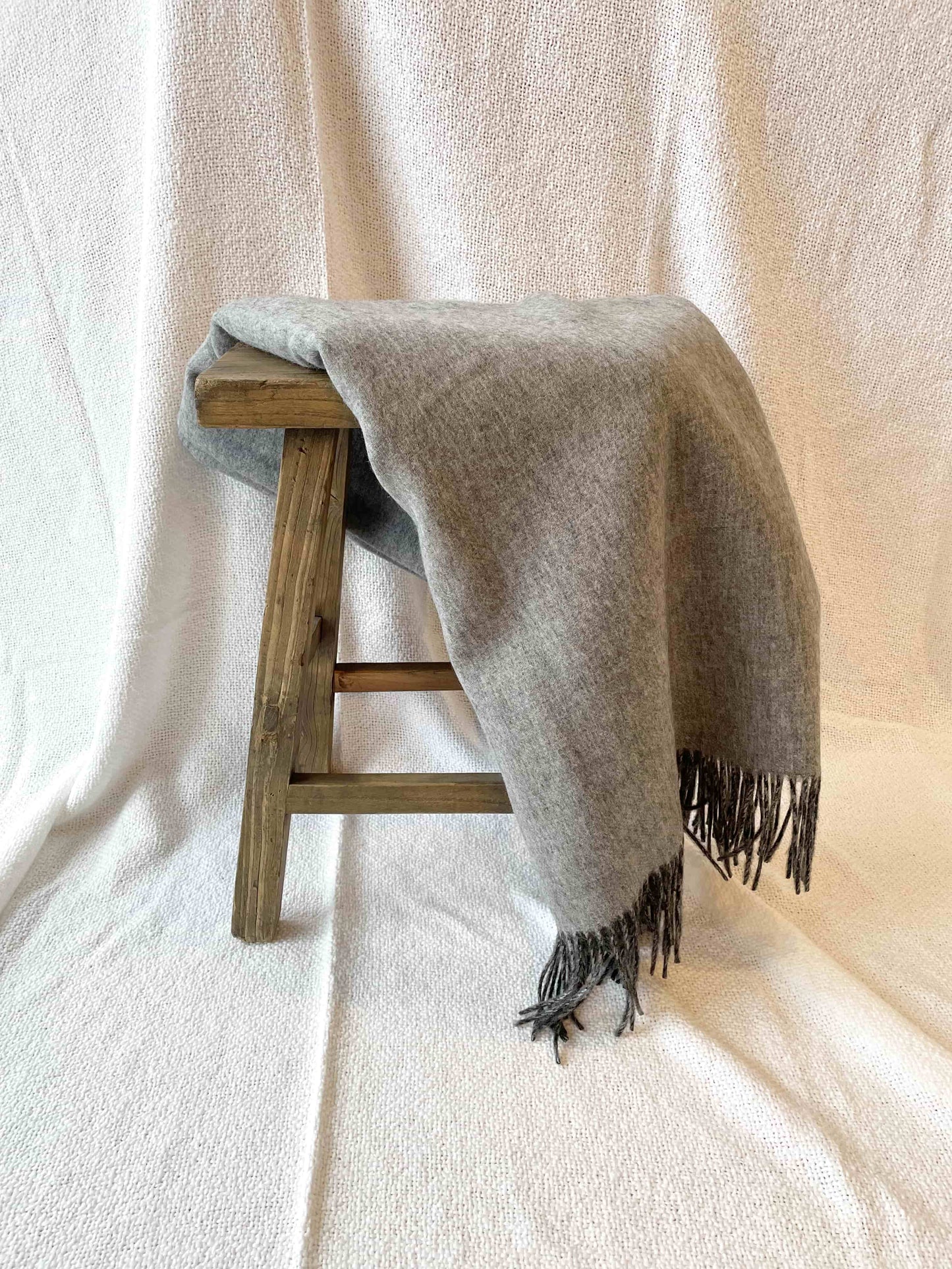 Elinor wool throw blanket light