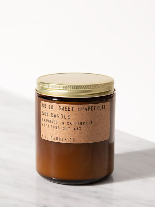 Sweet grapefruit soy candle