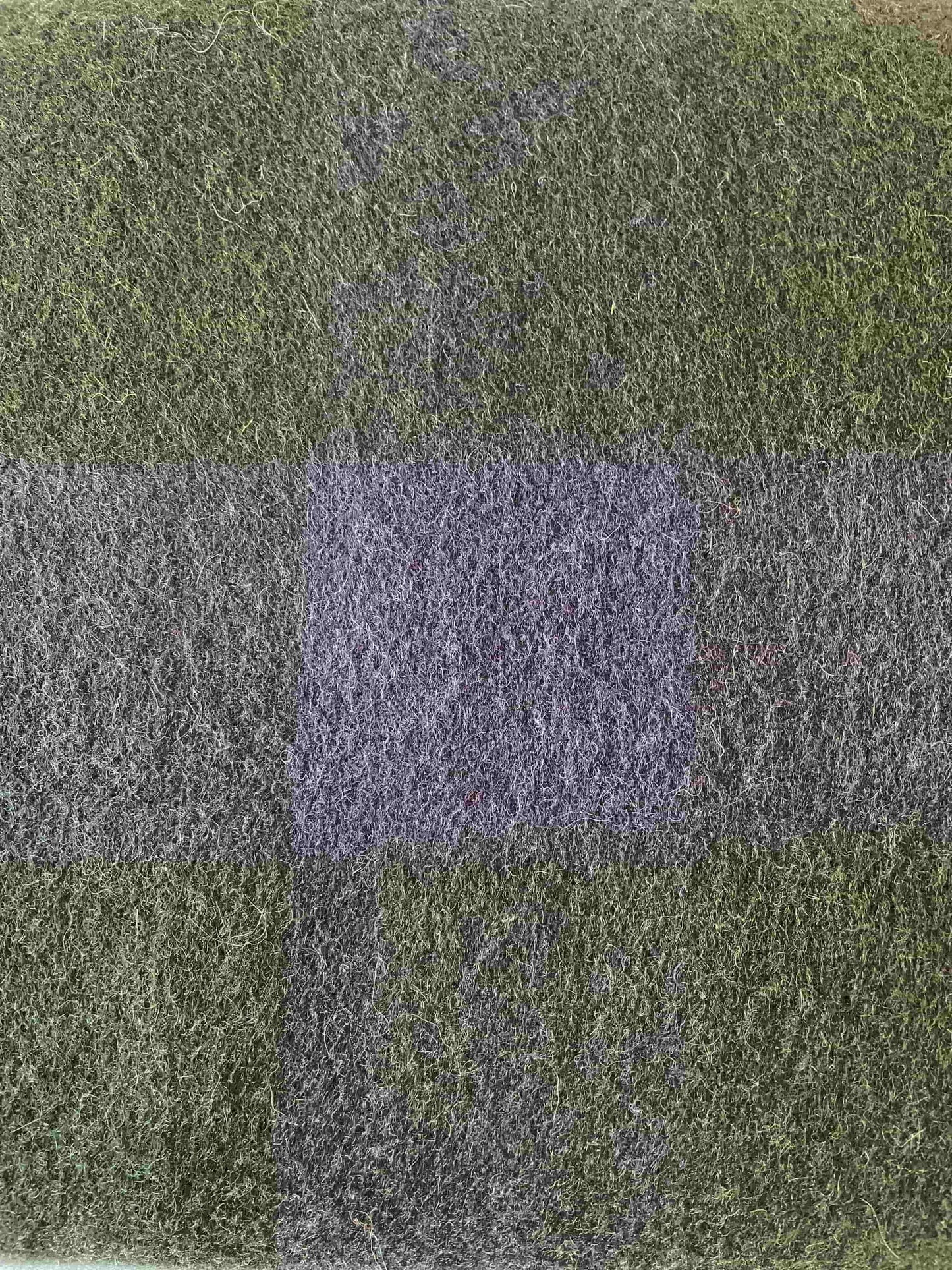 Wallace throw texture