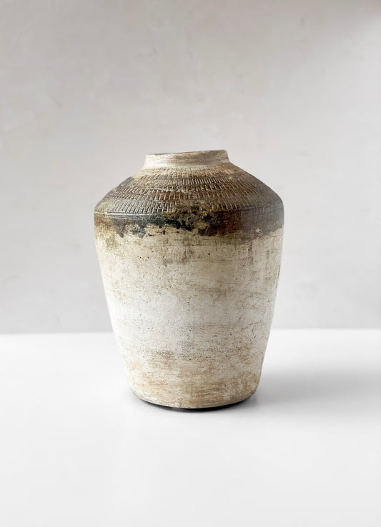 Cornelio Vase