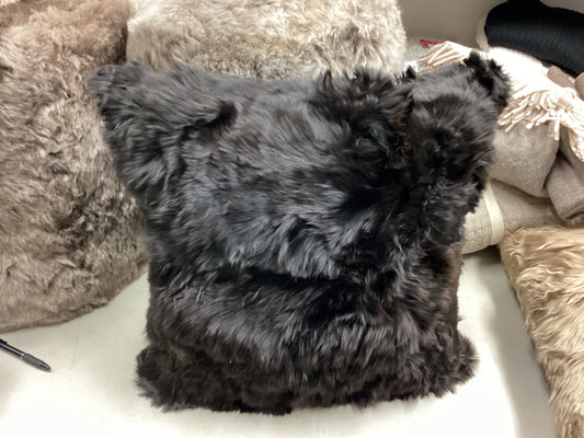 Alpaca Pillow 20x20