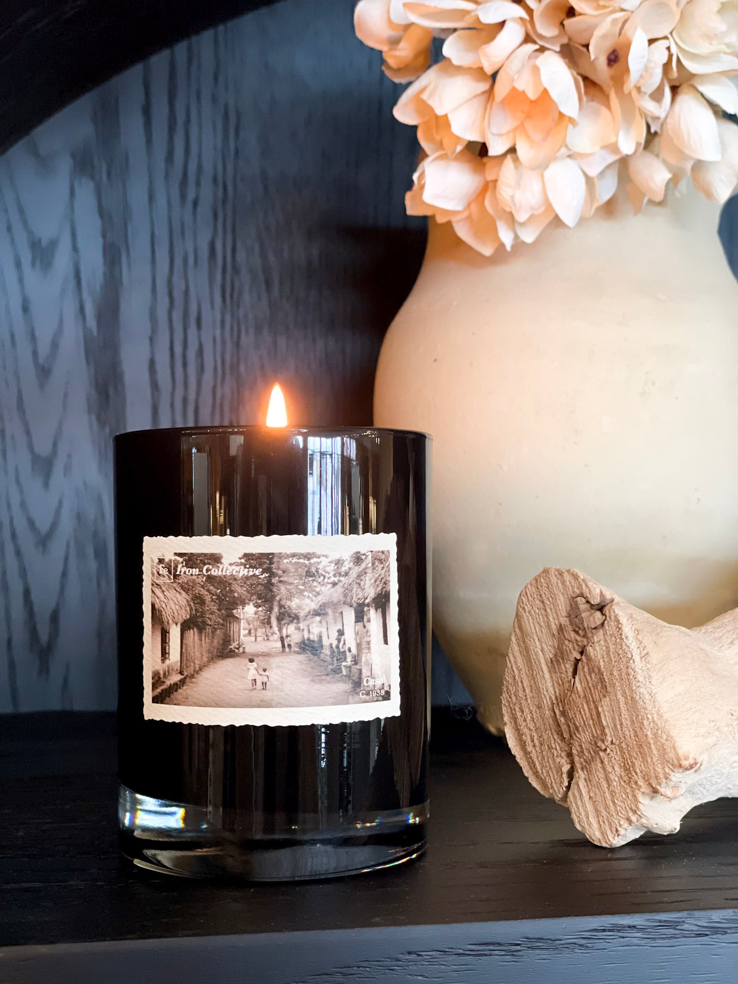 CASA Candle Fig + Santal + Woody Papyrus