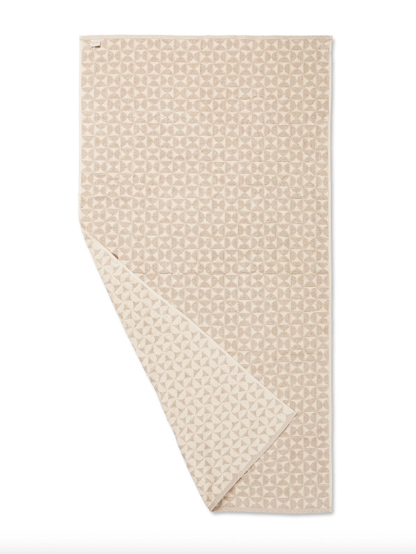 Harper bath towel in toasted almond